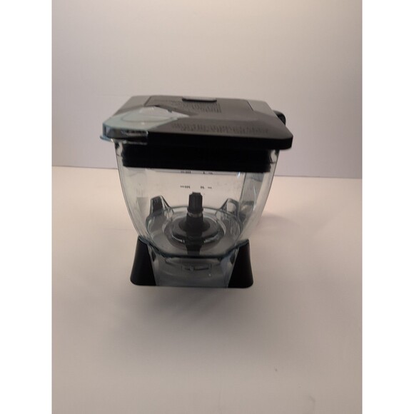 Ninja Pro 1100 System 40oz Food Processor Bowl w Regular And Dough Blades & Lid - Picture 4 of 16